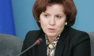 Віктор Янукович звільнив Марину Ставнійчук