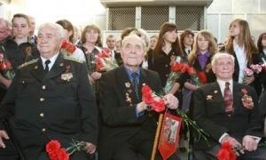 Українських ветеранів зустрічали у Москві хлібом-сіллю