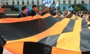 У Криму розгорнули найбільшу в світі Георгієвську стрічку