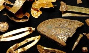 Англієць знайшов найбільший в історії скарб англо-саксів
