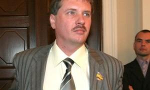 Тарас Чорновіл чекає гарантій для ексгумації тіла батька
