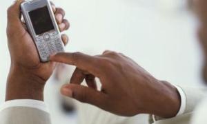 Дніпропетровські священники моляться по SMS