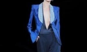 Джорджіо Армані презентував у Мілані весняно-літню колекцію