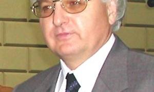 Іван Вакарчук запевняє, що проблему 2012 року вирішить життя