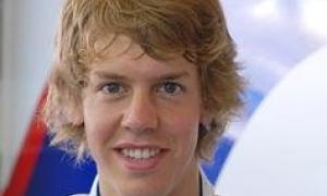 Red Bull продовжила контракт з Себастьяном Феттелем