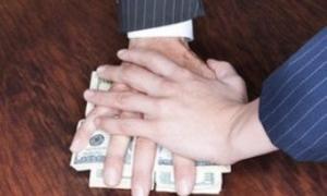 П’ять років позбавлення волі отримав податківець за отримання хабара