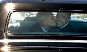 Влада Вашингтона узаконить одностатеві шлюби