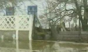 Крим потерпає від повені та шквального вітру
