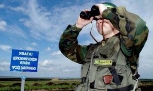 Контрабандні цигарки намагалися провезти в паливному баку
