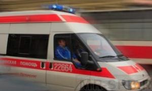 Під Полтавою водій ВАЗ розбив машини ДАІ й швидкої й утік