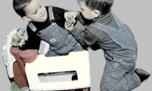 У Британії малюків судитимуть за бійки у пісочницях