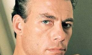 Актор Жан Клод Ван Дамм знявся у кліпі Ірини Білик