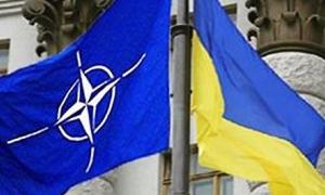 Сьогодні Україна офіційно відмовилася від вступу в НАТО