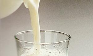 На Донечині з’явилося 20 нових молоковозів