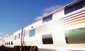 Юнак заснув на рейках і не прокинувся навіть від звуку потягу