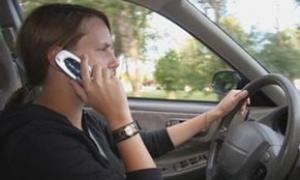 У березні доходи від мобільного зв'язку збільшилися на 21%