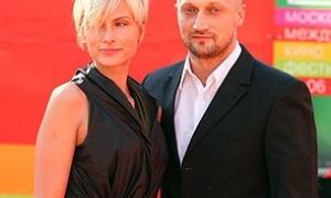 Наречена втекла від Куценко напередодні весілля