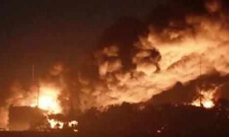 У Феодосії горять 16 резервуарів з пальним