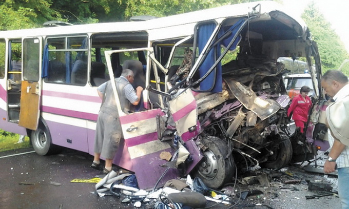 Цьогоріч на Волині з вини водіїв автобусів сталося 27 ДТП