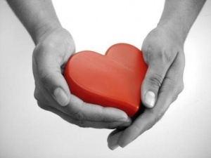 Благодійна акція «Серце до серця» збирає кошти для передчасно народжених дітей
