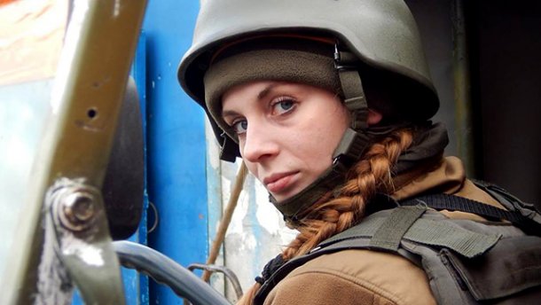 Проти терористів воює майже тисяча українок