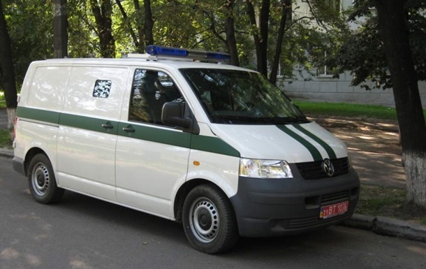 У Чернігівській області на інкасаторську машину напали невідомі, які вбили двох людей