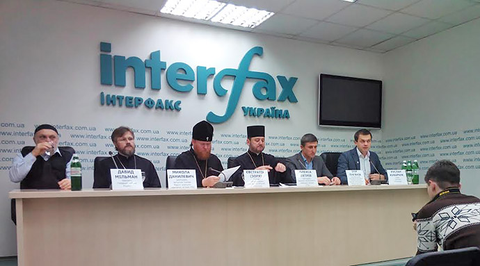 Релігійні діячі УПЦ КП виступають проти нав’язування Україні ідеології одностатевих зв’язків