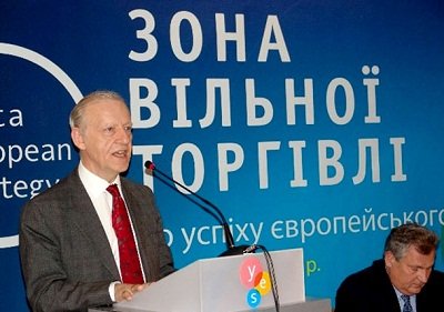 З 1 січня 2016 року митниці безкоштовно видаватимуть сертифікати з перевезення товару EUR.1