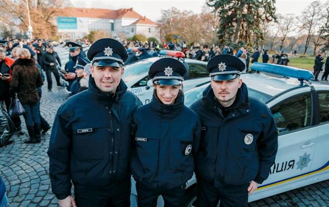 На міжнародних трасах працюватиме патрульна поліція