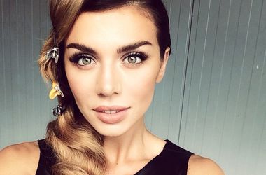 Анна Сєдокова опублікувала чергову пікантну фотографію