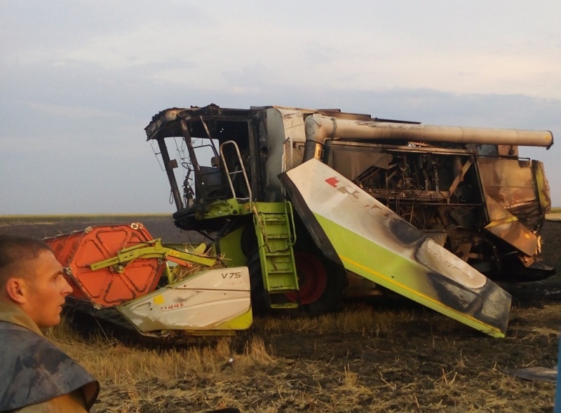 У Херсонській області ледь не загорілося поле із зерном