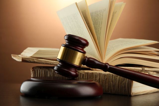Прокуратура направила до суду обвинувальні акти щодо двох співробітників СБУ