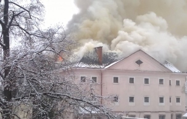 В Ужгороді ліквідували пожежу у в’язниці