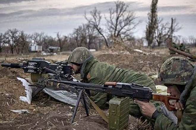 Бойовики продовжують обстрілювати українські позиції зі 120 та 82-міліметрових мінометів