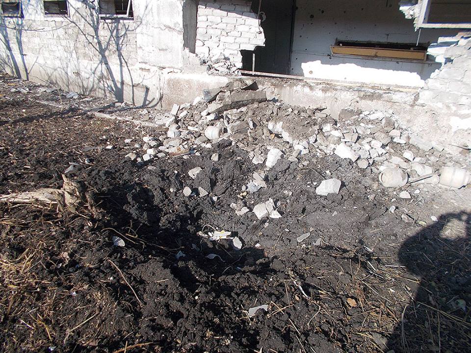 Бойовики обстріляли Кримське з мінометів, зенітних установок та великокаліберних кулеметів