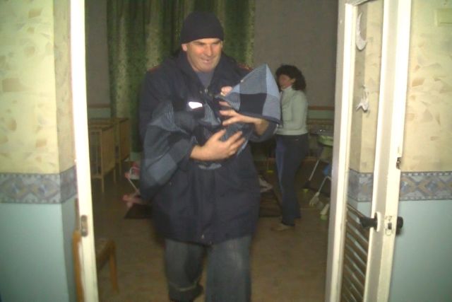 Рятувальники ліквідували наслідки пожежі у будинку дитини в Харкові