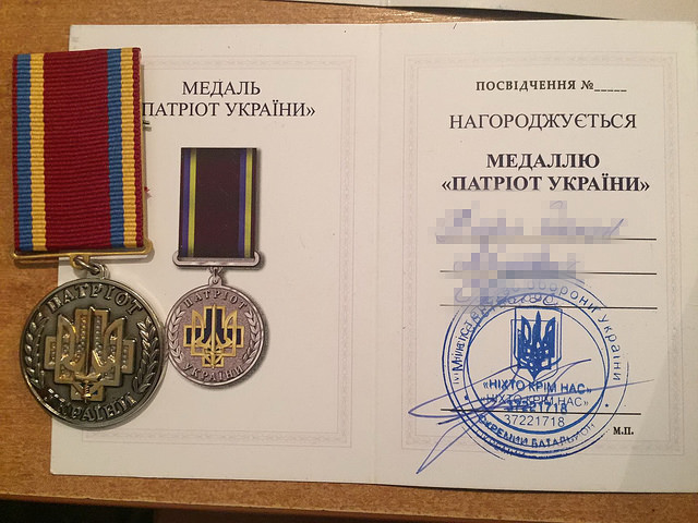 У Києві затримали шахрая із підробленим посвідченням офіцера Збройних сил