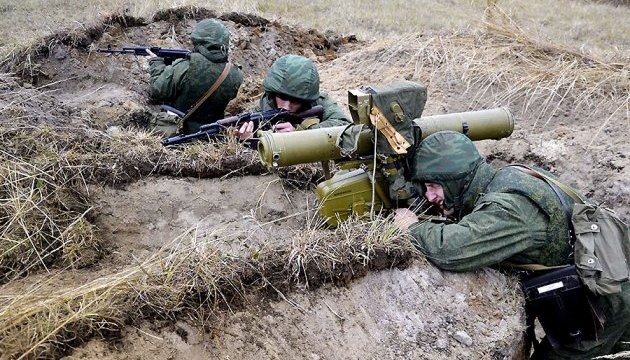 АТО: на 18-у годину двоє військових загинули, шестеро поранено