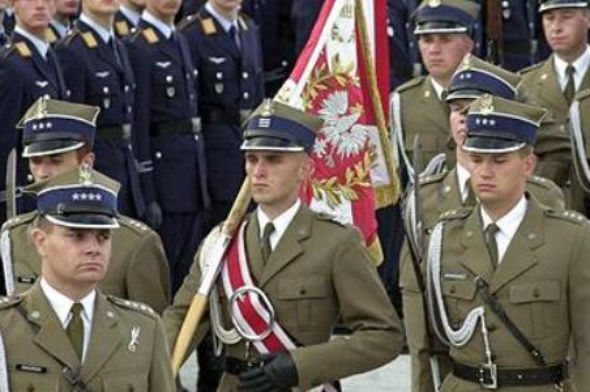 Польща не проводитиме військовий парад 15 серпня