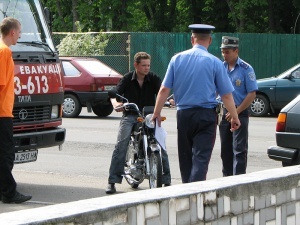 Вступили в дію нові правила реєстрації транспорту