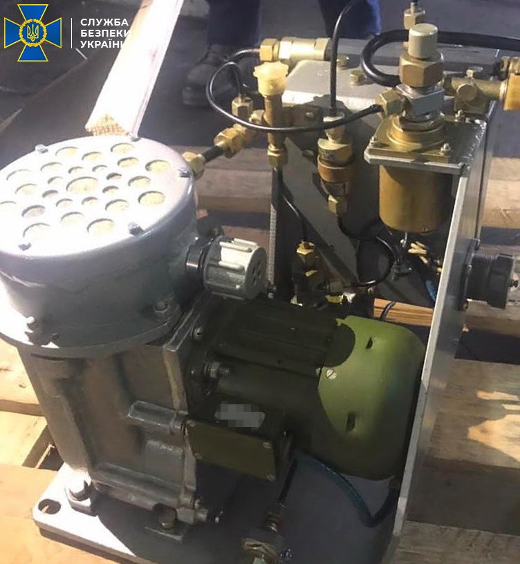 СБУ блокувала чергову спробу незаконного вивезення з України товарів військового призначення