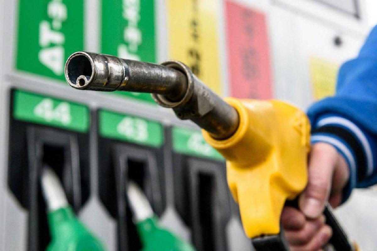 Акциз на топливо не повысит цену бензина, заявили в Минэкономики