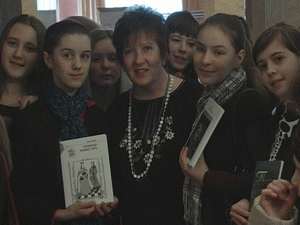 Надія Гуменюк презентувала дітям дві нові книги